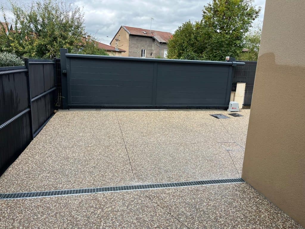 Béton désactivé Saint pierre la palud 3