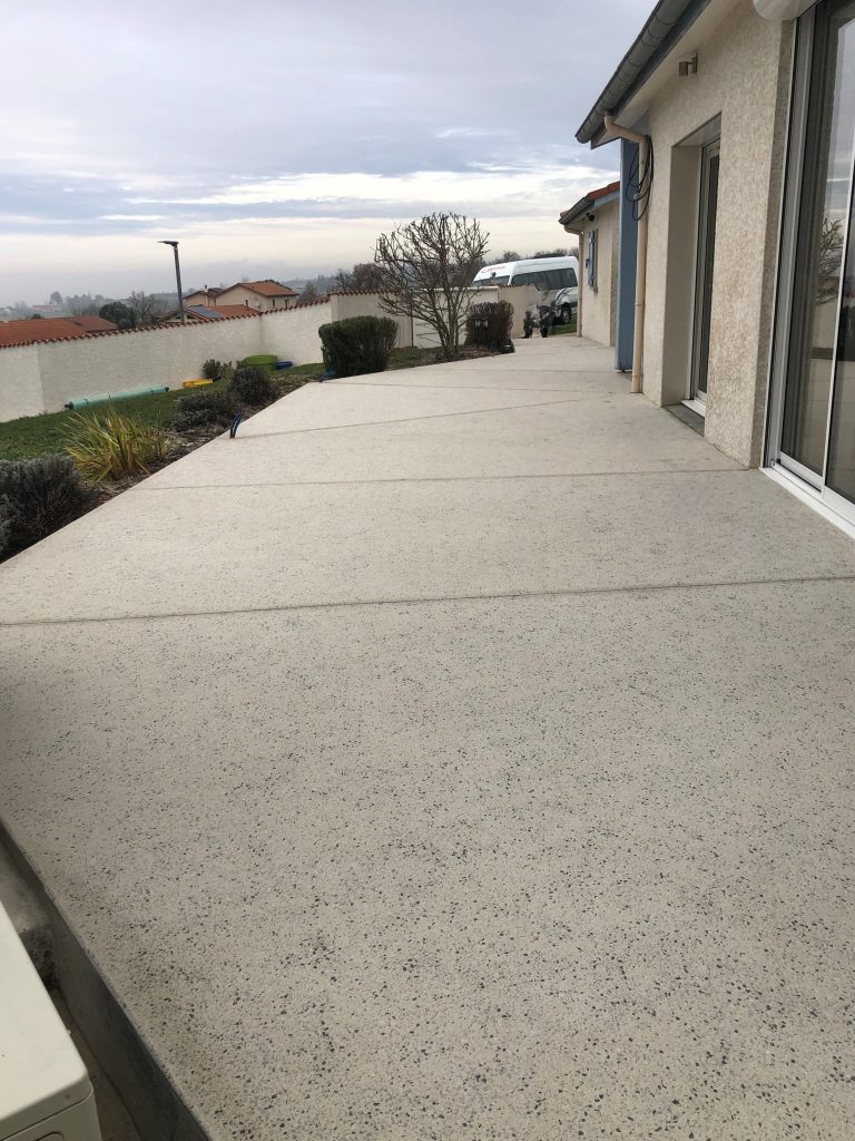 Béton sablé Salt En Donzy 1 (gontard)