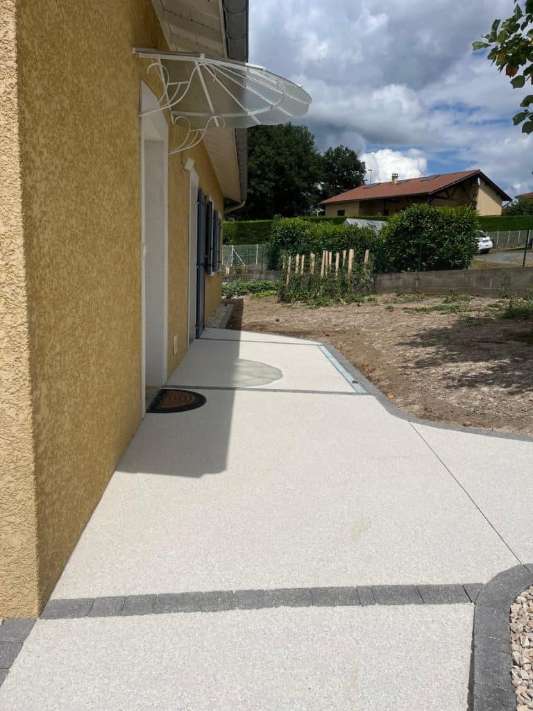 Béton sablé saint laurent de chamousset
